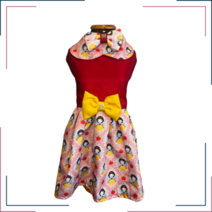 Vestido com gola e laço branca de neve M